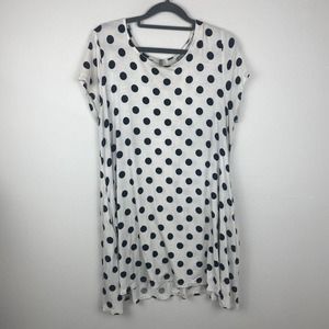 Moa USA White with Black Tunic polka dot Tunic Short sleeves Size M